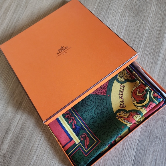 Authentic Hermès Multicolor Silk Scarf - Picture 1 of 14